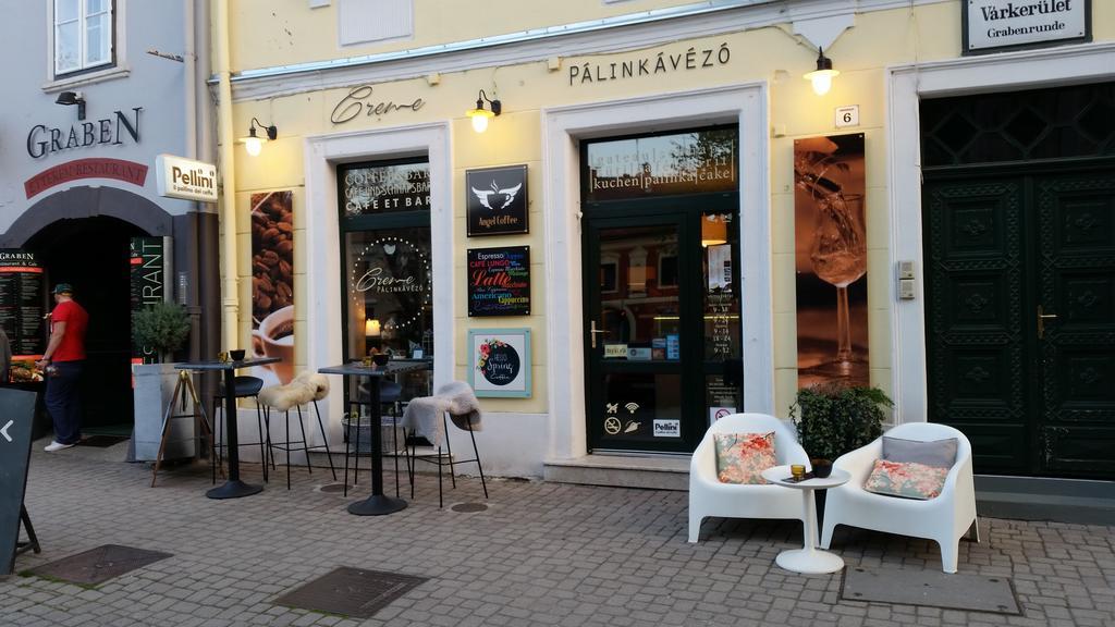 Luna City Apartman Lejlighed Sopron Eksteriør billede